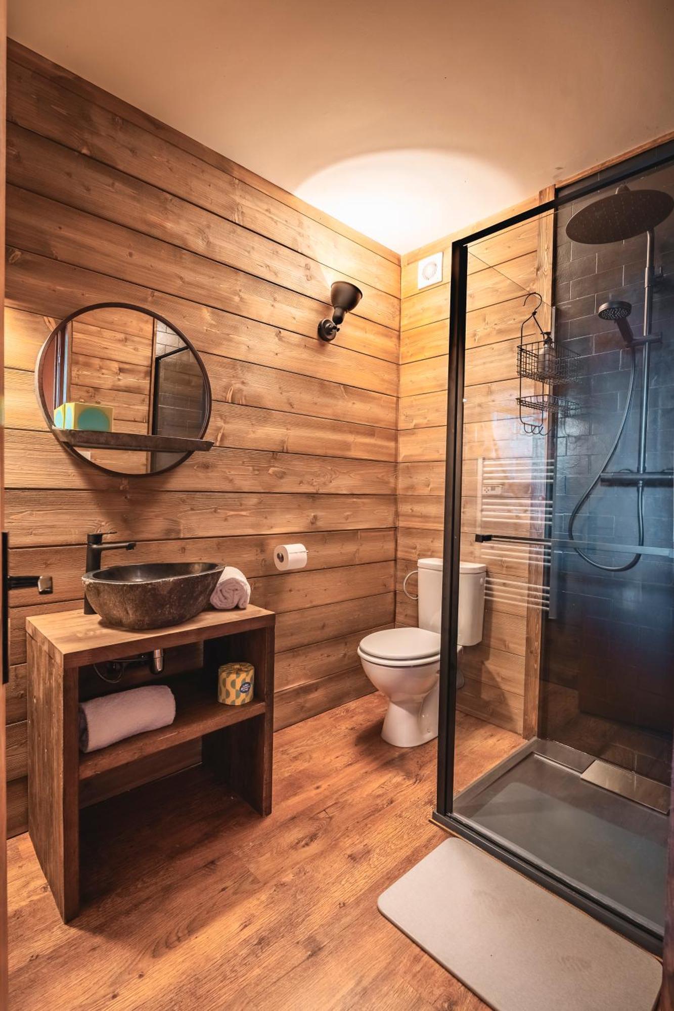 The Fat Fox Lodge, Morzine Монтрион Екстериор снимка