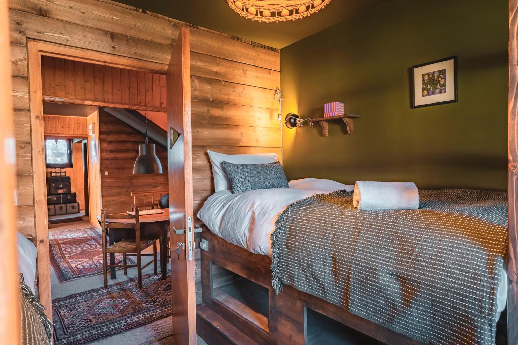The Fat Fox Lodge, Morzine Монтрион Екстериор снимка